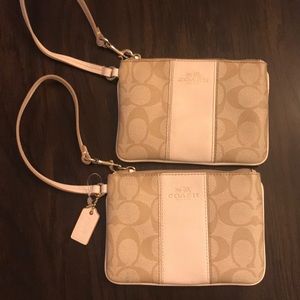 Coach zipper Wallet Wristlets